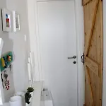 Casa Poquita Vis