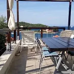 Casa Poquita Ferienhaus Vis